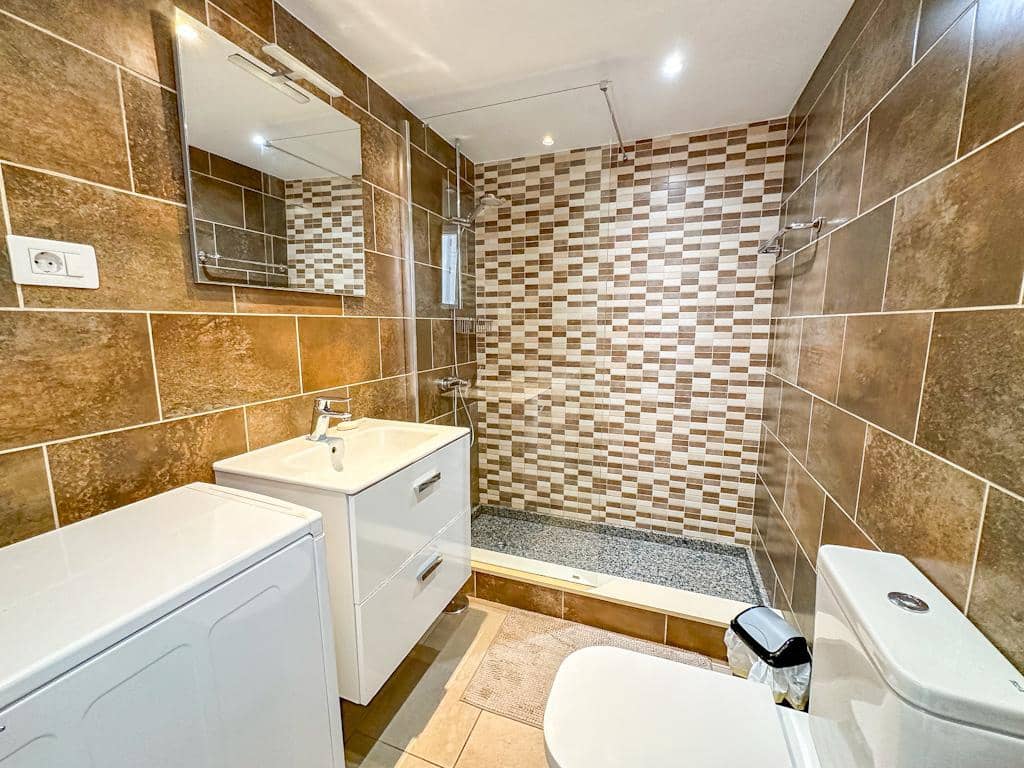 Apartamento de 1 habitación en Puerto del Carmen en venta con piscina - 210.000 € (Ref: 9488242)