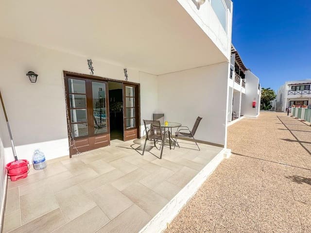 Apartamento de 1 habitación en Puerto del Carmen, Tías en venta con piscina - 210.000 € (Ref: 9488242)