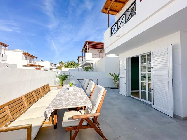 4 camera da letto Villa in vendita in Puerto del Carmen, Tías con garage - 565.000 € (Rif: 9502073)