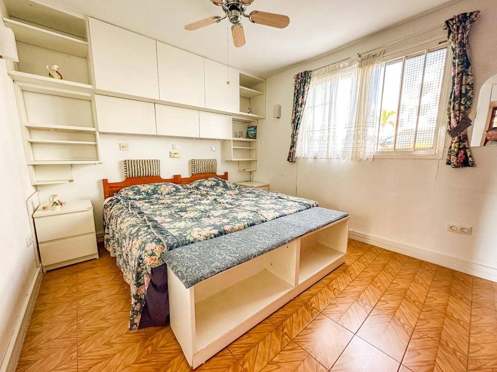 1 sypialnia Apartament na sprzedaż w Puerto del Carmen z basenem - 195 000 € (Ref: 9504150)