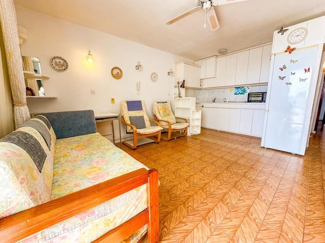 1 sypialnia Apartament na sprzedaż w Puerto del Carmen, Tías z basenem - 195 000 € (Ref: 9504150)