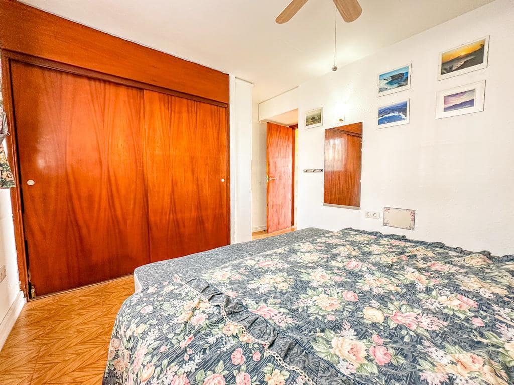 1 sypialnia Apartament na sprzedaż w Puerto del Carmen z basenem - 195 000 € (Ref: 9504150)