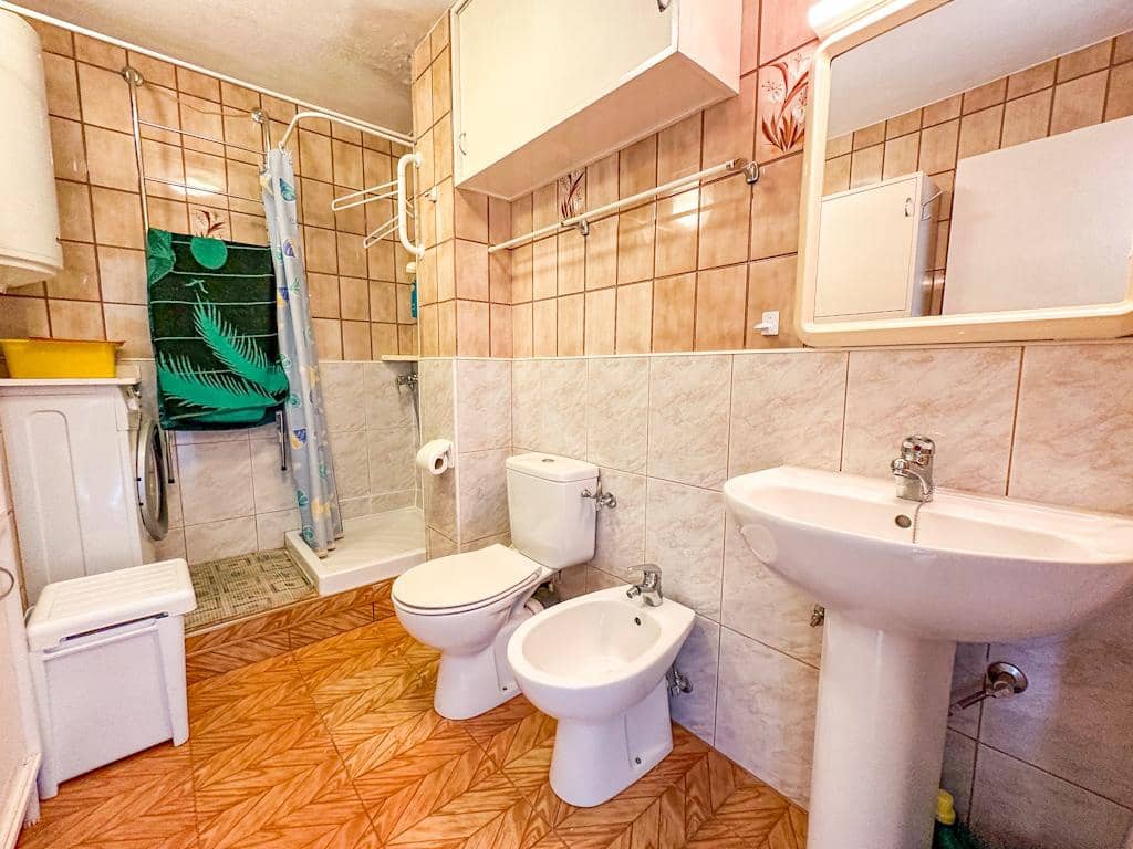 1 sypialnia Apartament na sprzedaż w Puerto del Carmen z basenem - 195 000 € (Ref: 9504150)