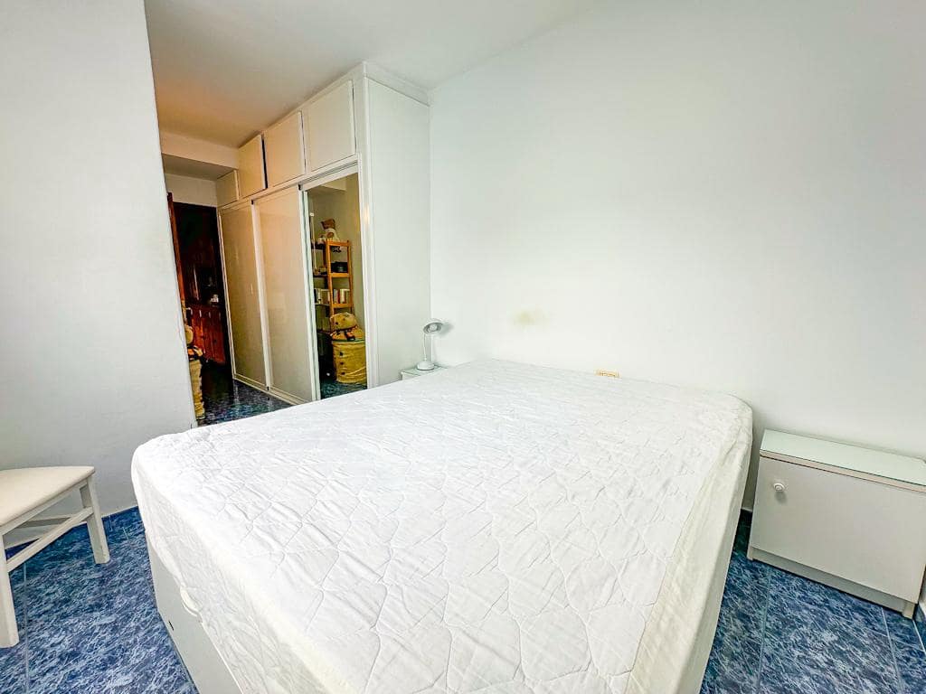 3 soveværelse Villa til salg i Puerto del Carmen med swimmingpool - € 450.000 (Ref: 9533454)