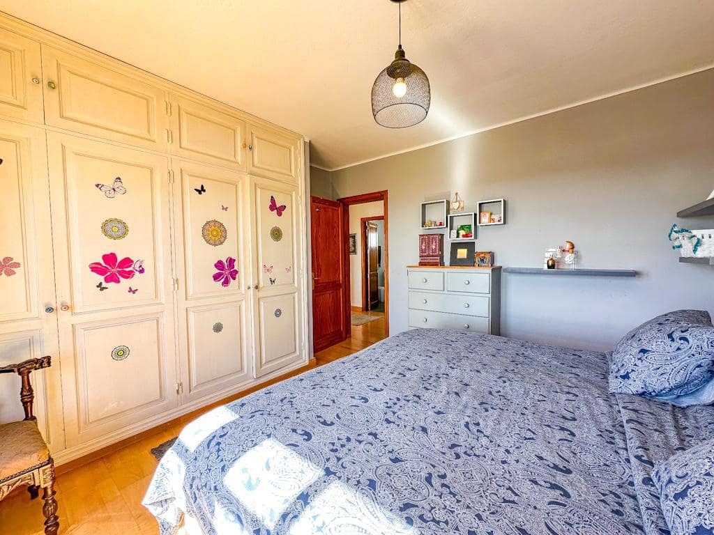 6 bedroom Villa for sale in Guime with pool - € 790,000 (Ref: 9586036)