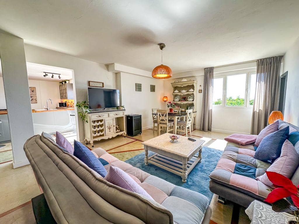 6 bedroom Villa for sale in Guime with pool - € 790,000 (Ref: 9586036)