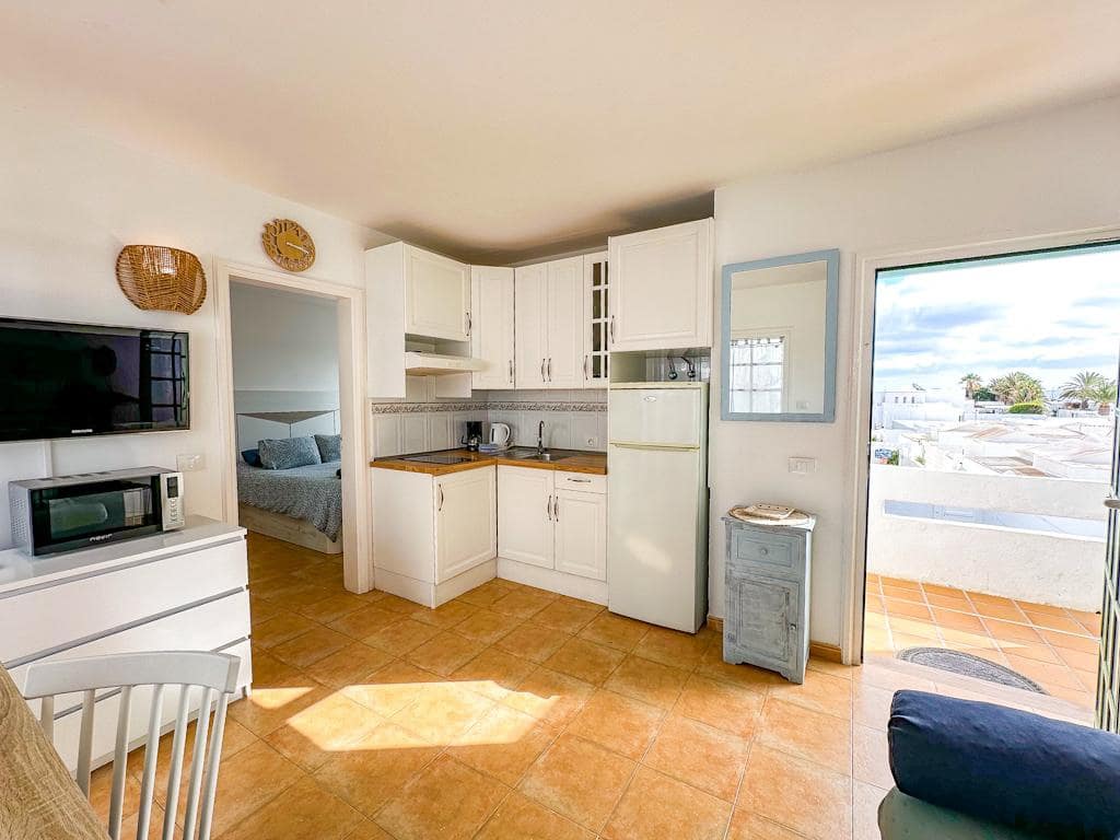 1 Zimmer Apartment zu verkaufen in Puerto del Carmen mit Pool - 195.000 € (Ref: 9604764)