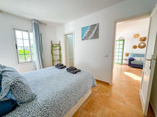 Apartamento de 1 habitación en Puerto del Carmen, Tías en venta con piscina - 195.000 € (Ref: 9604764)