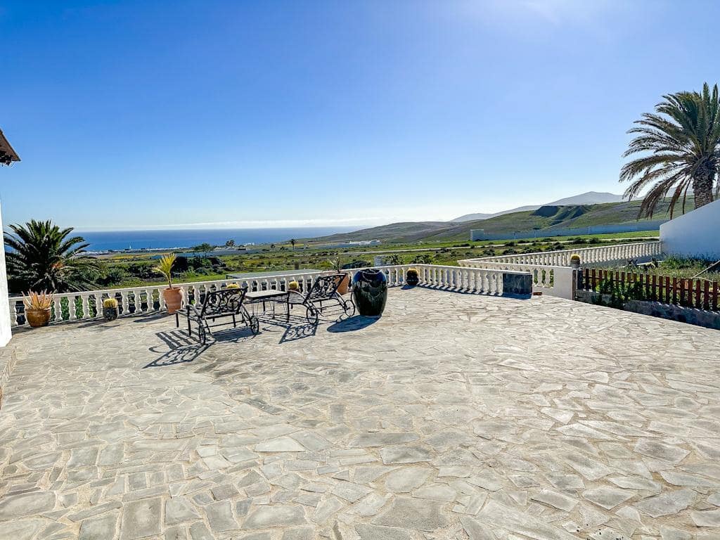 5 slaapkamer Villa te koop in Tias - € 990.000 (Ref: 9615332)