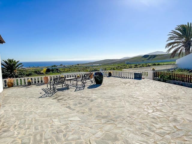 5 quarto Moradia para venda em Tías - 990 000 € (Ref: 9615332)