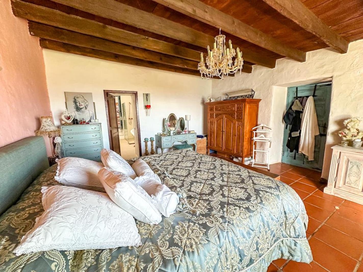 5 bedroom Villa for sale in Tias with garage - € 990,000 (Ref: 9615332)