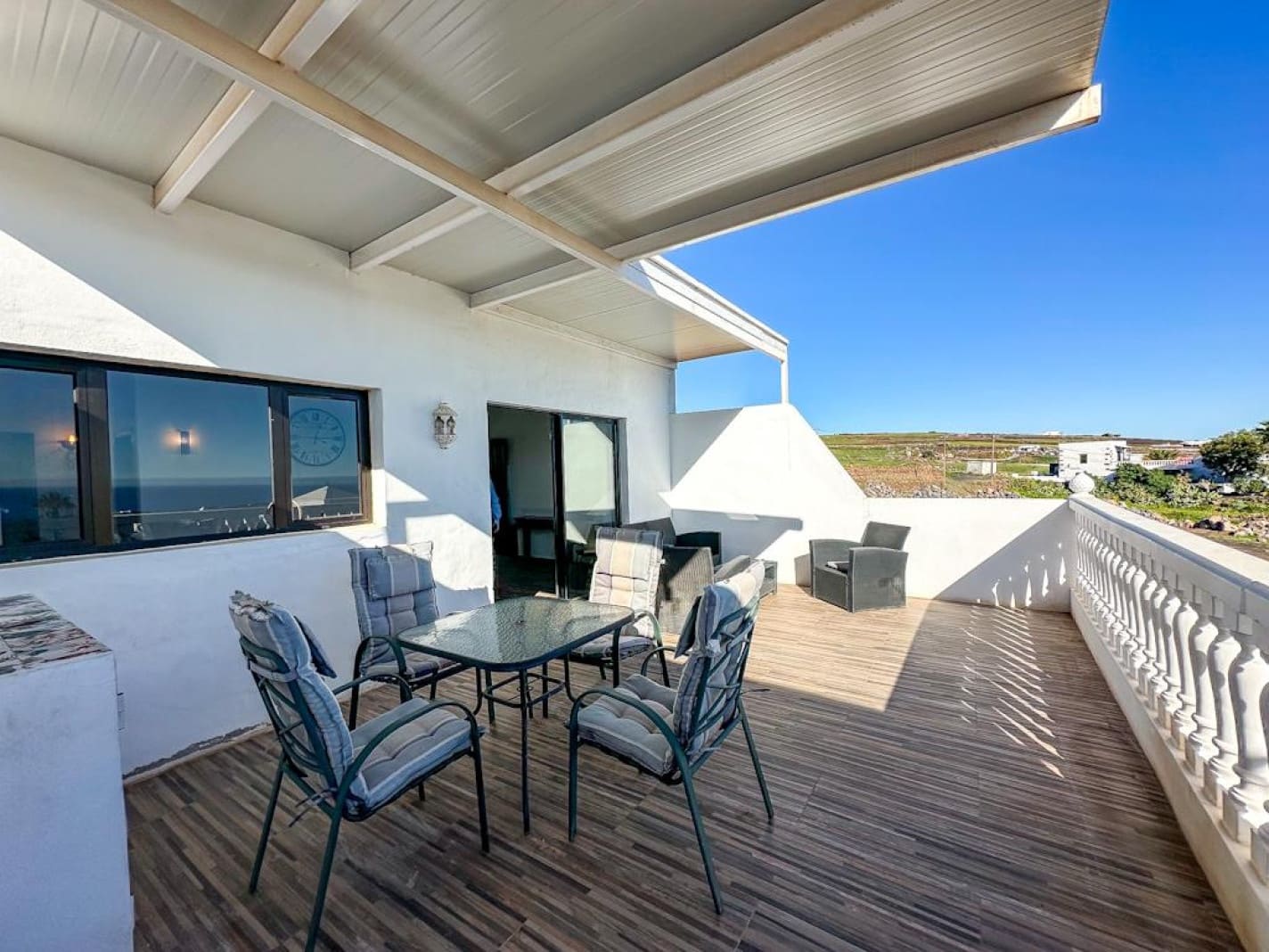 5 bedroom Villa for sale in Tias with garage - € 990,000 (Ref: 9615332)