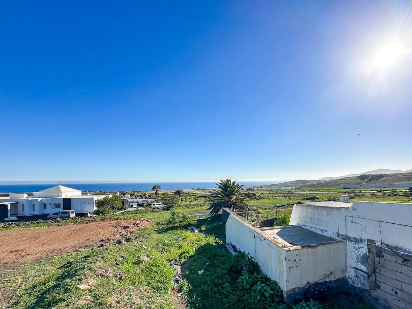 5 bedroom Villa for sale in Tias with garage - € 990,000 (Ref: 9615332)