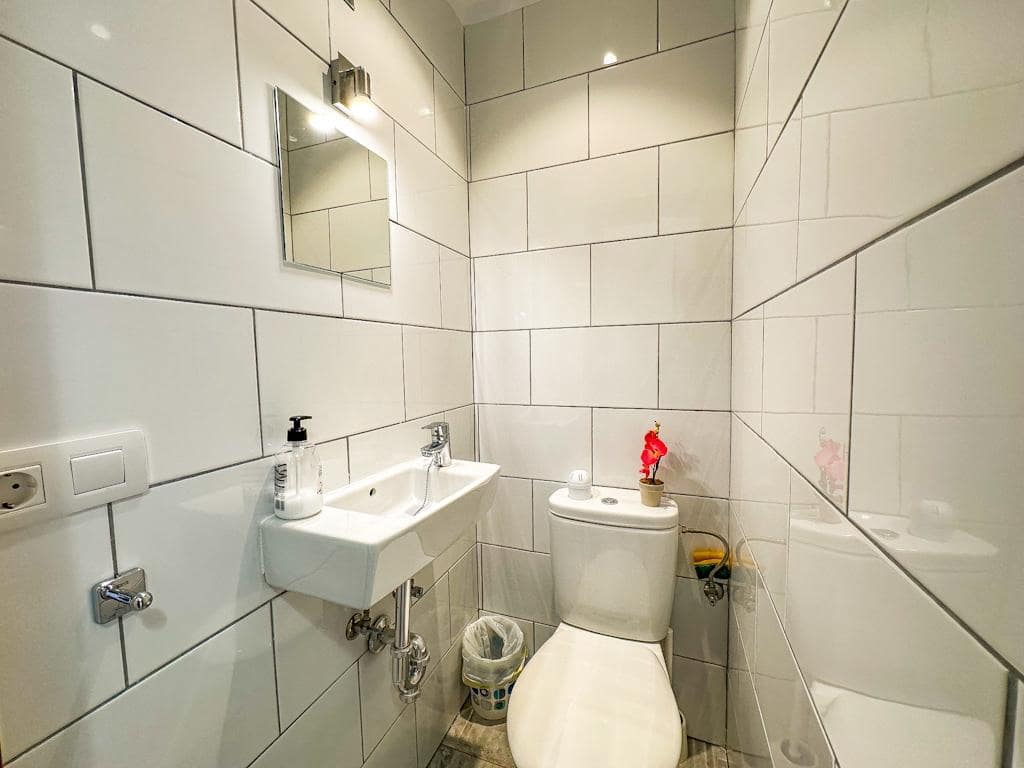 2 soveværelse Lejlighed til salg i Puerto del Carmen med swimmingpool - € 315.000 (Ref: 9761800)