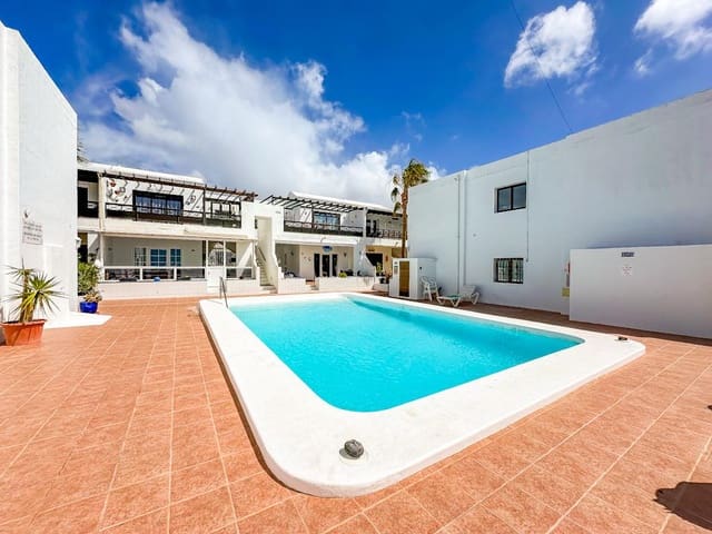 2 soveværelse Lejlighed til salg i Puerto del Carmen, Tías med swimmingpool - € 315.000 (Ref: 9761800)
