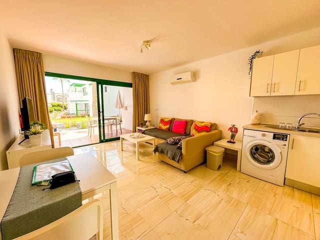 1 chambre Appartement à vendre à Puerto del Carmen, Tías avec piscine - 295 000 € (Ref: 9770385)