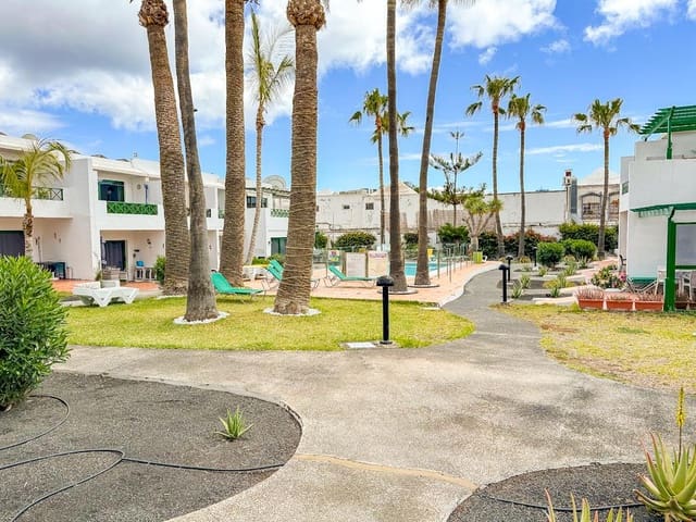 1 chambre Appartement à vendre à Puerto del Carmen, Tías avec piscine - 295 000 € (Ref: 9770385)