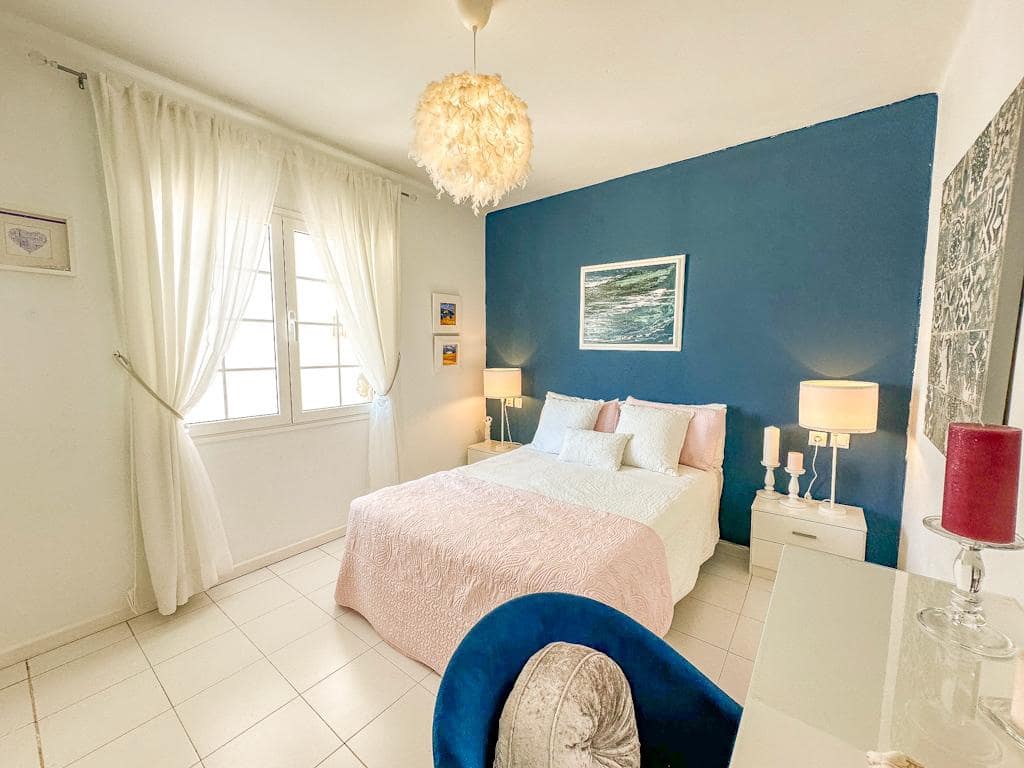 3 soverom Villa til salgs i Puerto del Carmen med svømmebasseng - € 495 000 (Ref: 9815708)