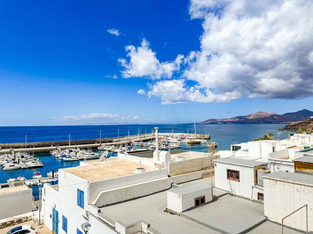 3 bedroom Apartment for sale in Puerto del Carmen - € 450,000 (Ref: 9828819)