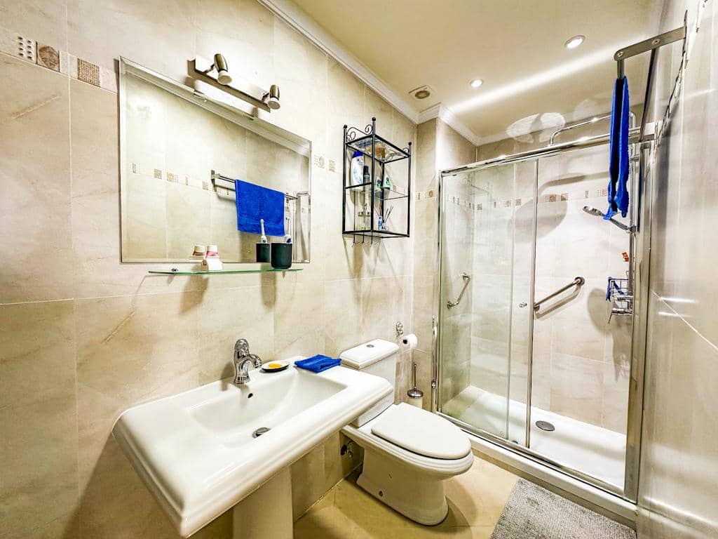 3 bedroom Apartment for sale in Puerto del Carmen - € 450,000 (Ref: 9828819)