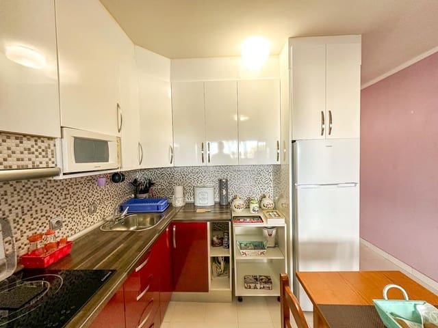 1 sypialnia Apartament na sprzedaż w Puerto del Carmen, Tías z garażem - 195 000 € (Ref: 9833491)