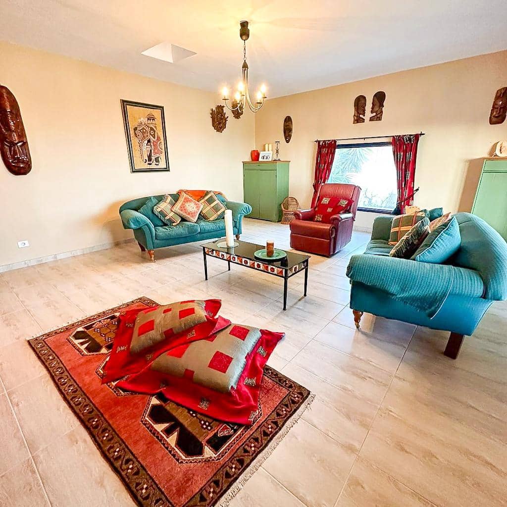 6 soveværelse Villa til salg i Puerto del Carmen med swimmingpool - € 1.150.000 (Ref: 9859663)