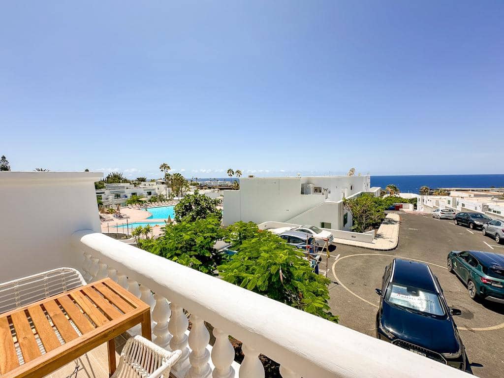 1 slaapkamer Appartement te koop in Puerto del Carmen met zwembad - € 265.000 (Ref: 9962307)
