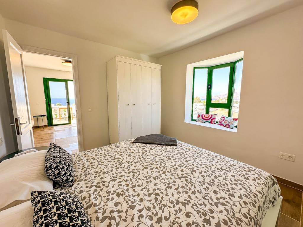 1 slaapkamer Appartement te koop in Puerto del Carmen met zwembad - € 265.000 (Ref: 9962307)
