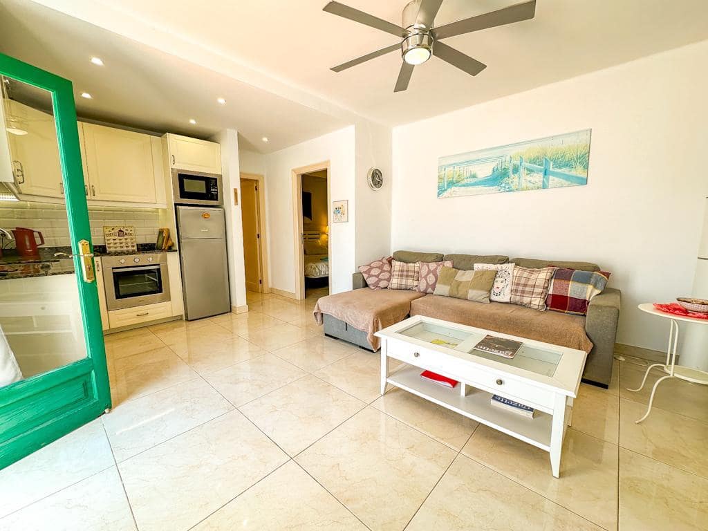 1 chambre Appartement à vendre à Puerto del Carmen avec piscine - 225 000 € (Ref: 9962308)