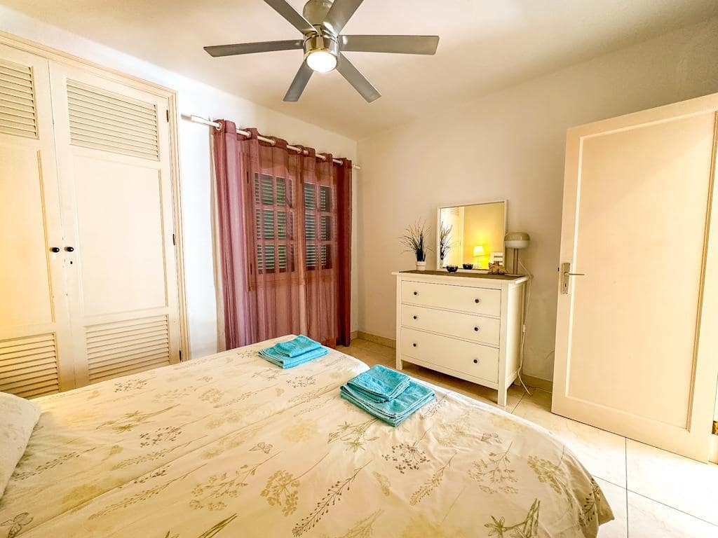 1 chambre Appartement à vendre à Puerto del Carmen avec piscine - 225 000 € (Ref: 9962308)