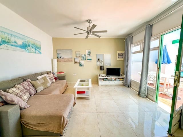 1 soveværelse Lejlighed til salg i Puerto del Carmen, Tías med swimmingpool - € 225.000 (Ref: 9962308)