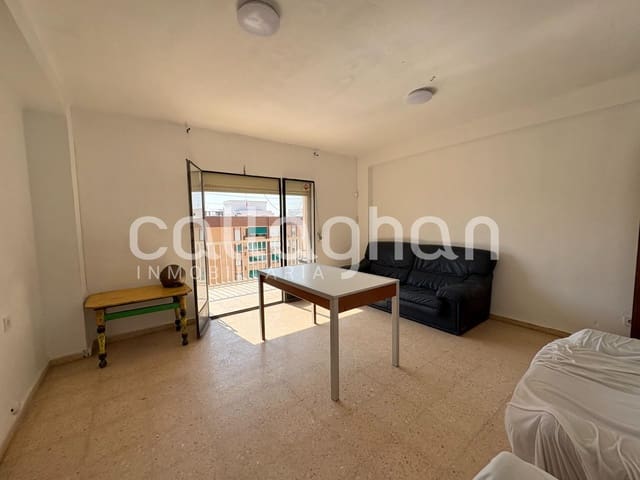 4 slaapkamer Flat te huur in Ciutat Universitaria, Valencia stad - € 1.800 (Ref: 10003910)
