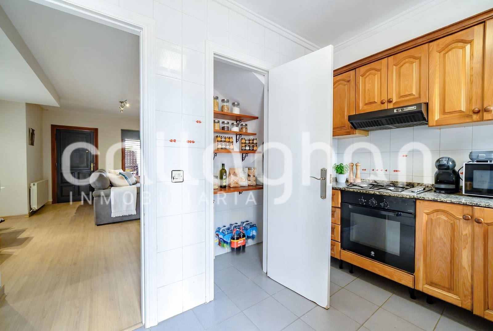 4 quarto Moradia em Banda para venda em Almarda com piscina garagem - 328 000 € (Ref: 10003911)