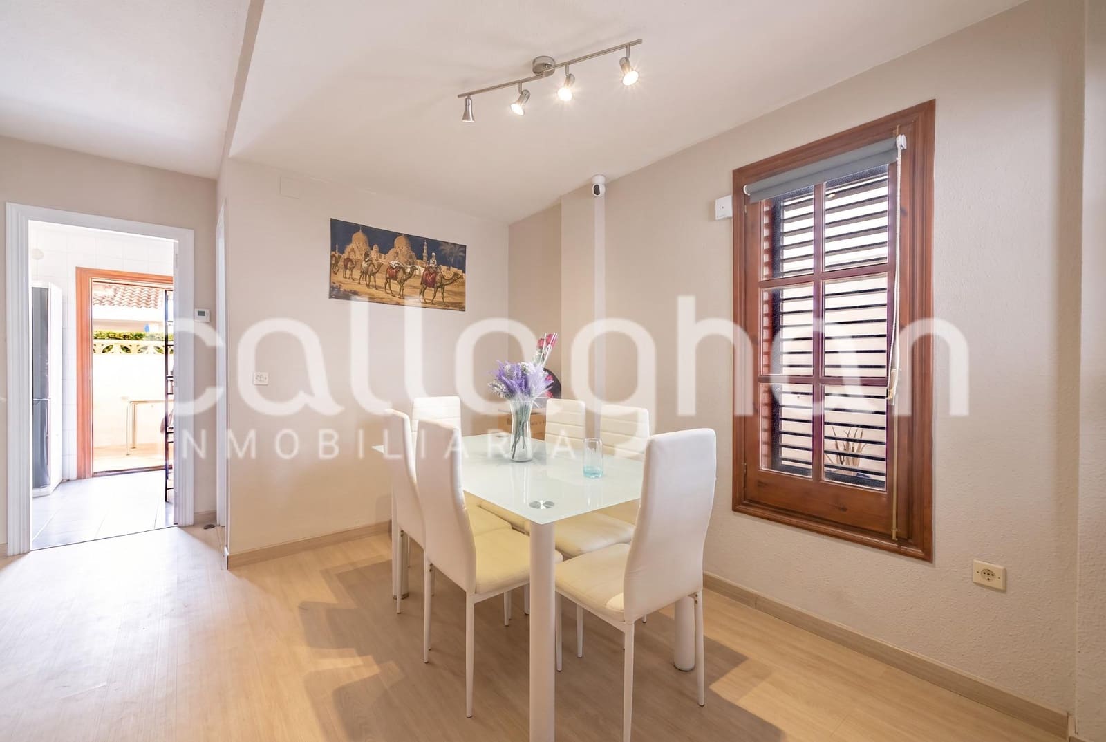 4 quarto Moradia em Banda para venda em Almarda com piscina garagem - 328 000 € (Ref: 10003911)