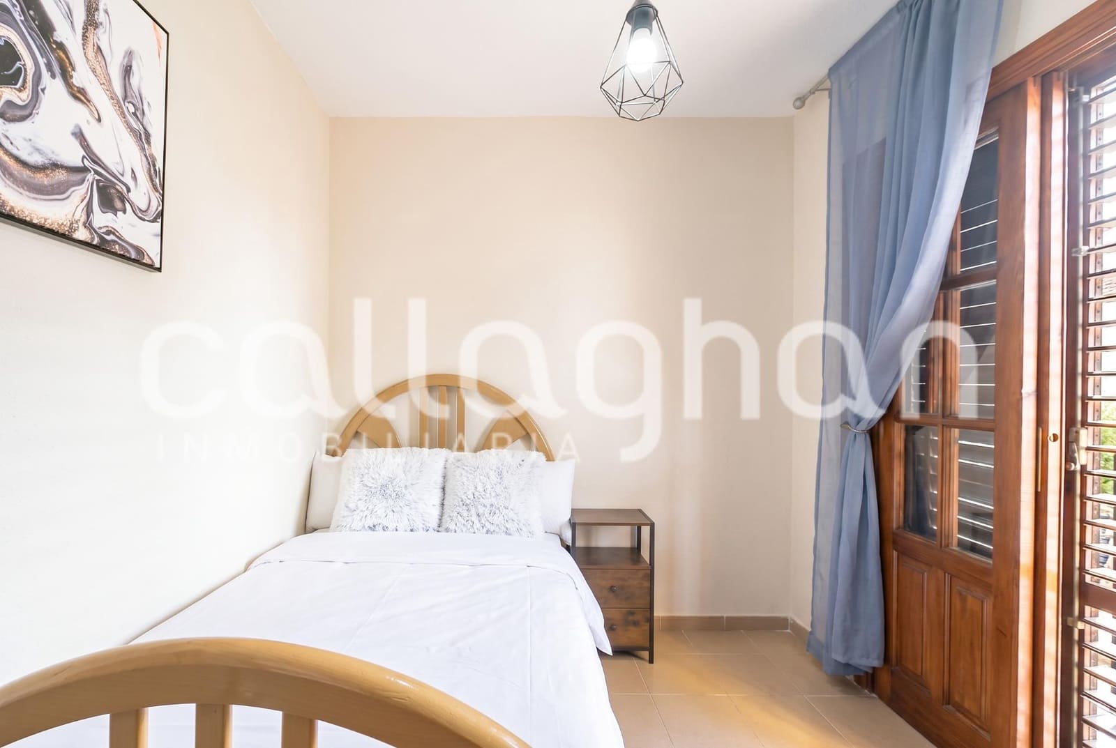 4 quarto Moradia em Banda para venda em Almarda com piscina garagem - 328 000 € (Ref: 10003911)