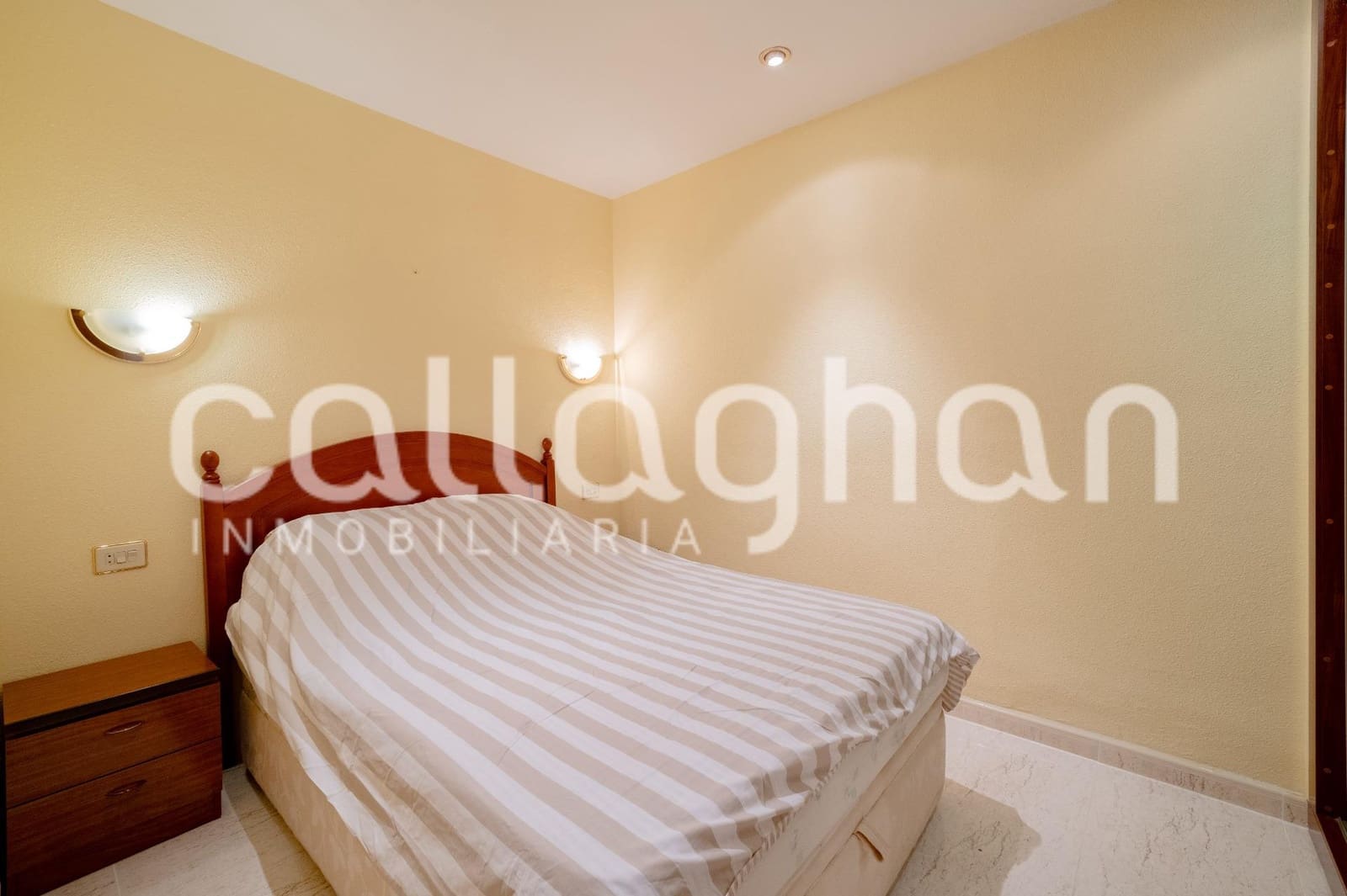3 sypialnia Mieszkanie do wynajęcia w Miasto Walencja - 1 500 € (Ref: 10005781)