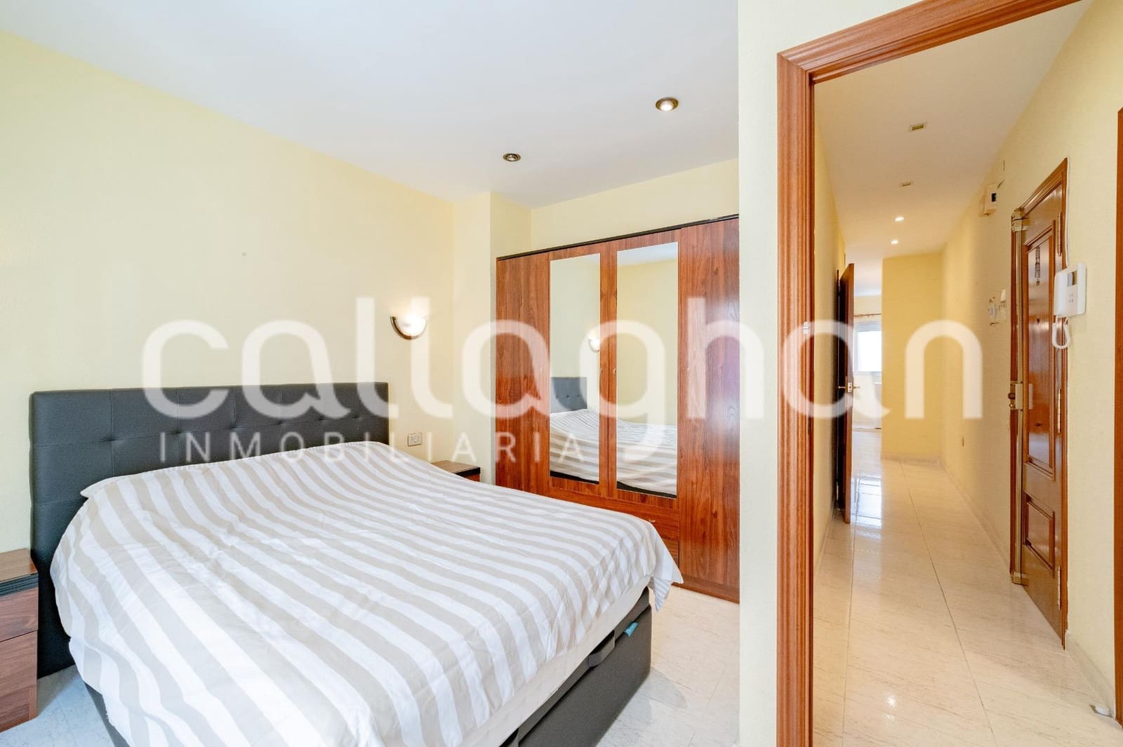 3 sypialnia Mieszkanie do wynajęcia w Miasto Walencja - 1 500 € (Ref: 10005781)