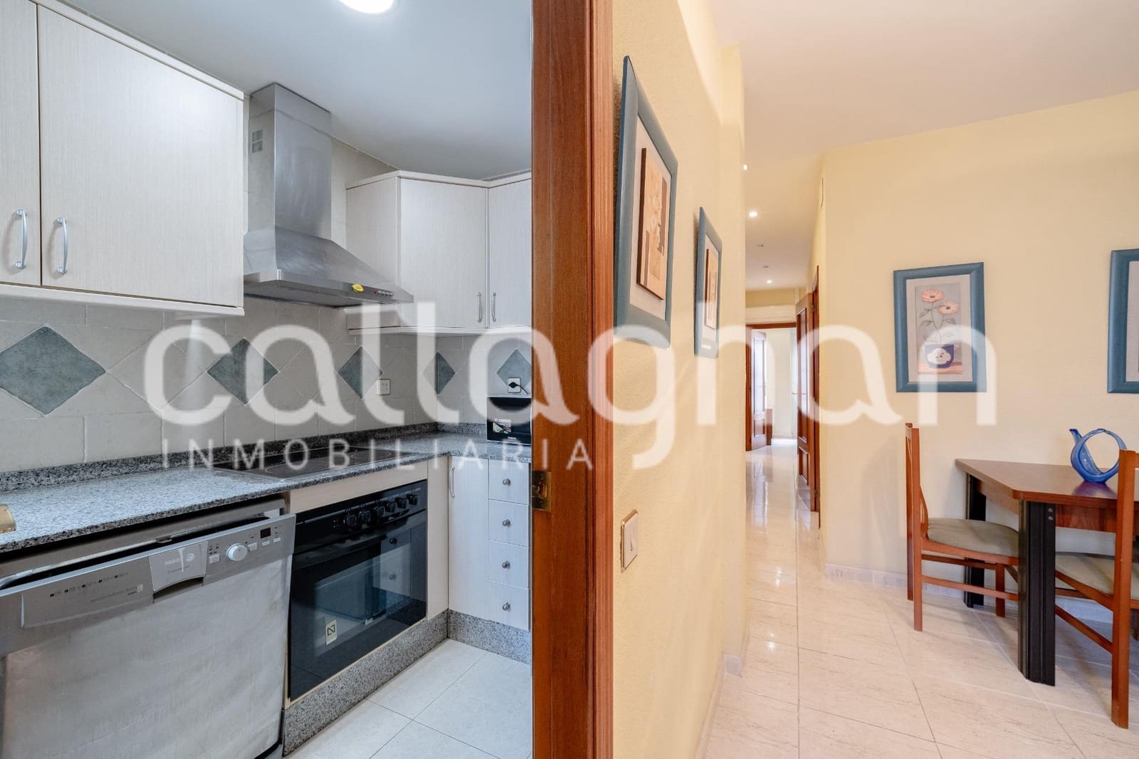 3 sypialnia Mieszkanie do wynajęcia w Miasto Walencja - 1 500 € (Ref: 10005781)