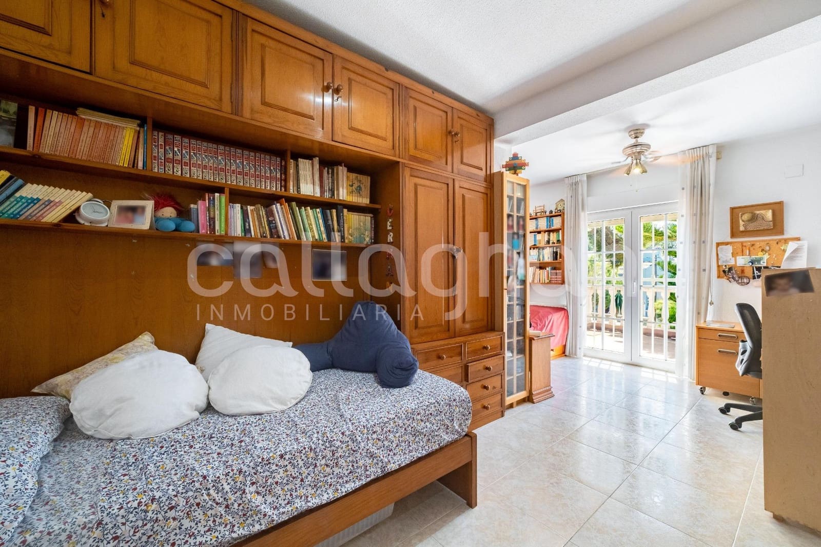 5 chambre Villa/Maison à vendre à La Canada avec piscine - 850 000 € (Ref: 10005782)