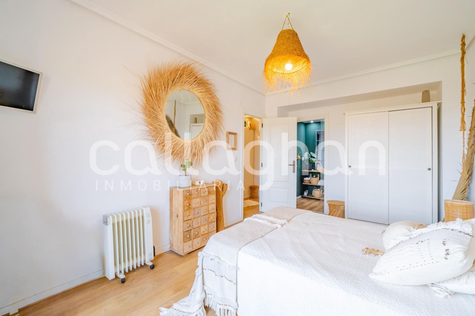 3 bedroom Flat for sale in Albuixec with garage - € 299,000 (Ref: 10009251)