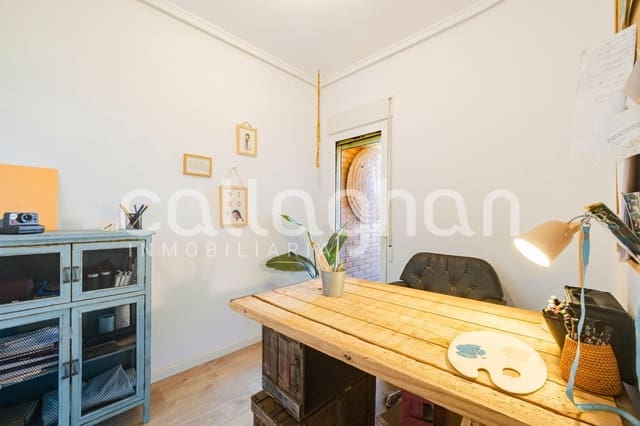 3 bedroom Flat for sale in Albuixec with garage - € 299,000 (Ref: 10009251)