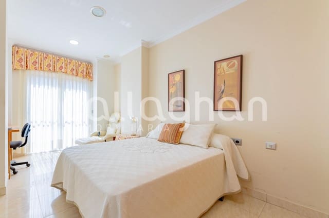 5 soverom Villa til salgs i Sagunto / Sagunt med garasje - € 625 000 (Ref: 10022623)