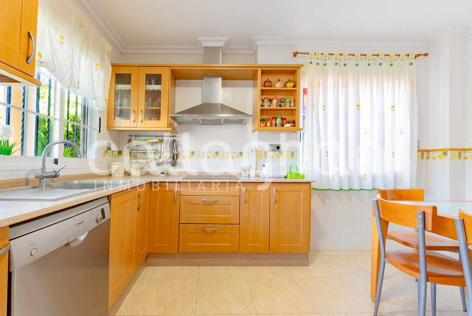 5 soveværelse Villa til salg i Sagunto / Sagunt med garage - € 625.000 (Ref: 10022623)