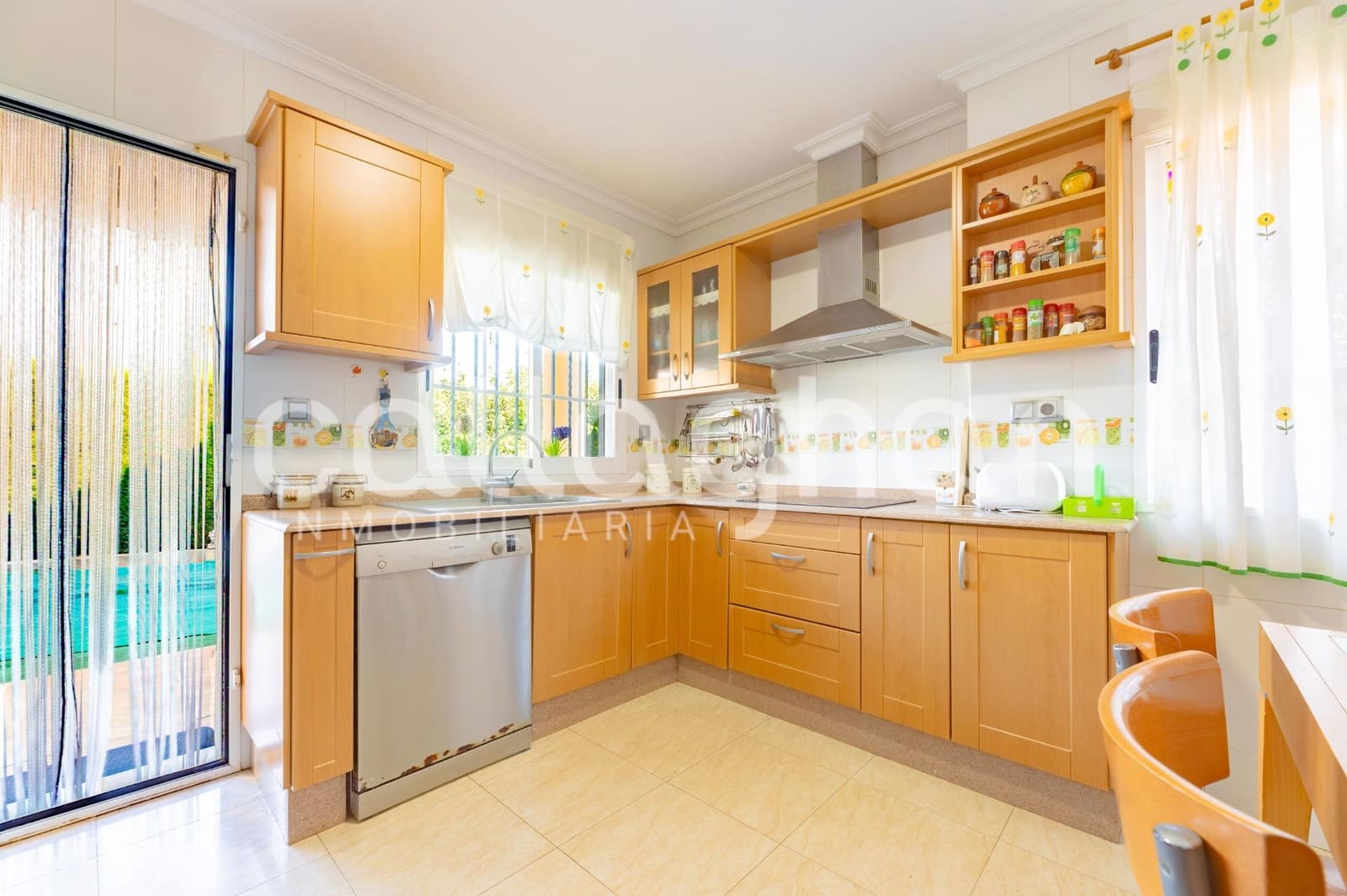 5 bedroom Villa for sale in Sagunto / Sagunt with garage - € 625,000 (Ref: 10022623)