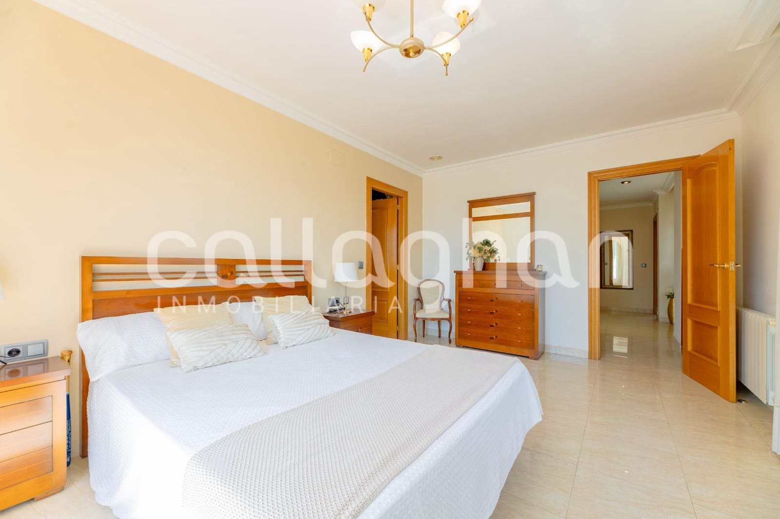 5 bedroom Villa for sale in Sagunto / Sagunt with garage - € 625,000 (Ref: 10022623)