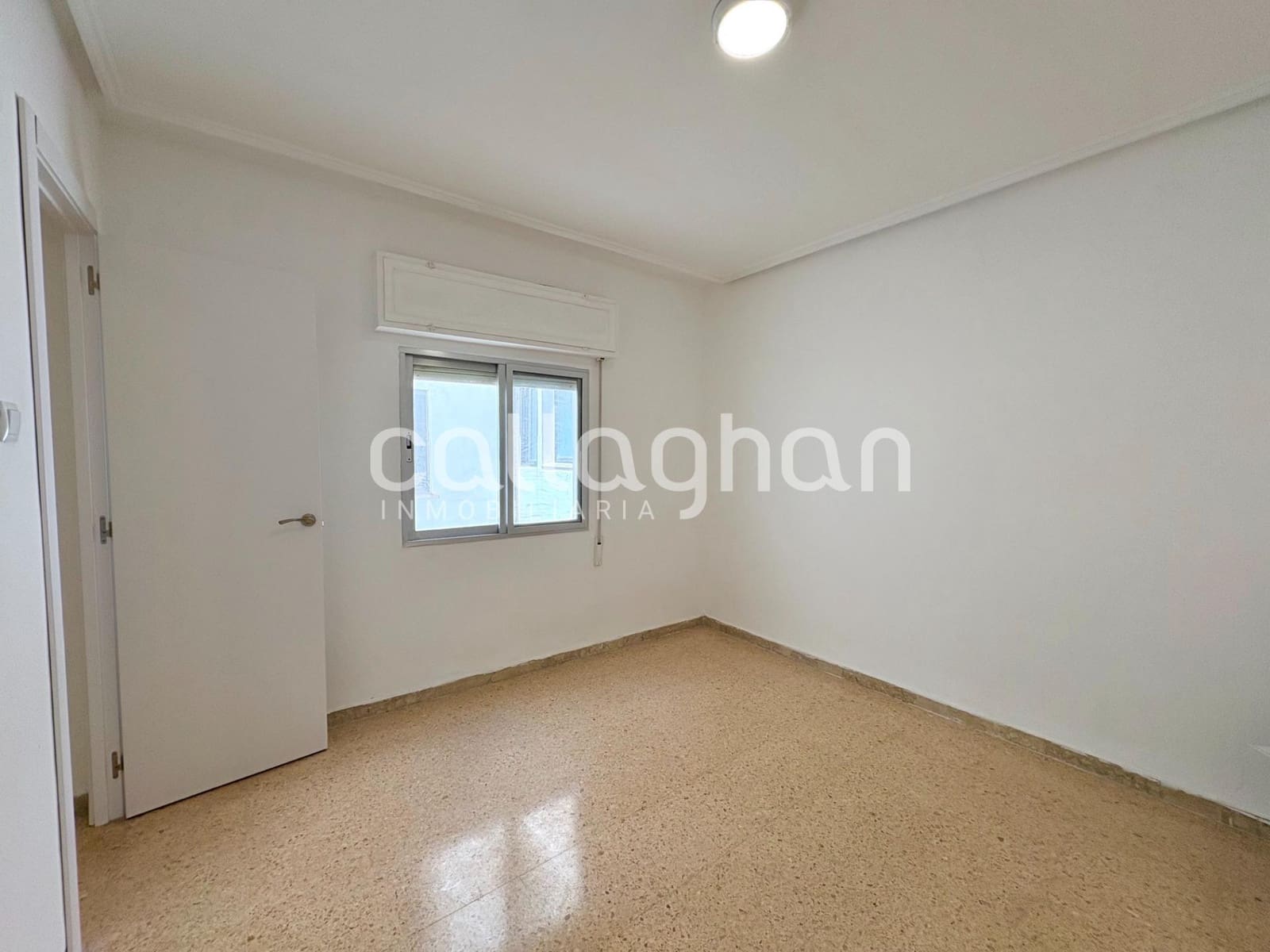 Appartement de 1 chambre à louer à Valence ville - 1 250 € (Ref: 10024357)