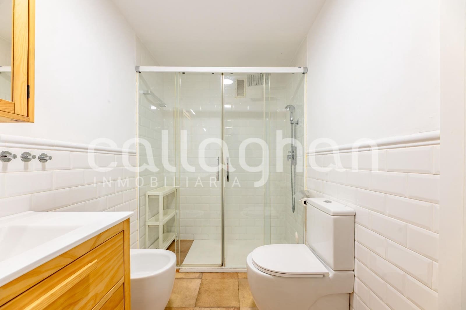 Appartement de 2 chambres à louer à Valence ville - 1 400 € (Ref: 10027456)