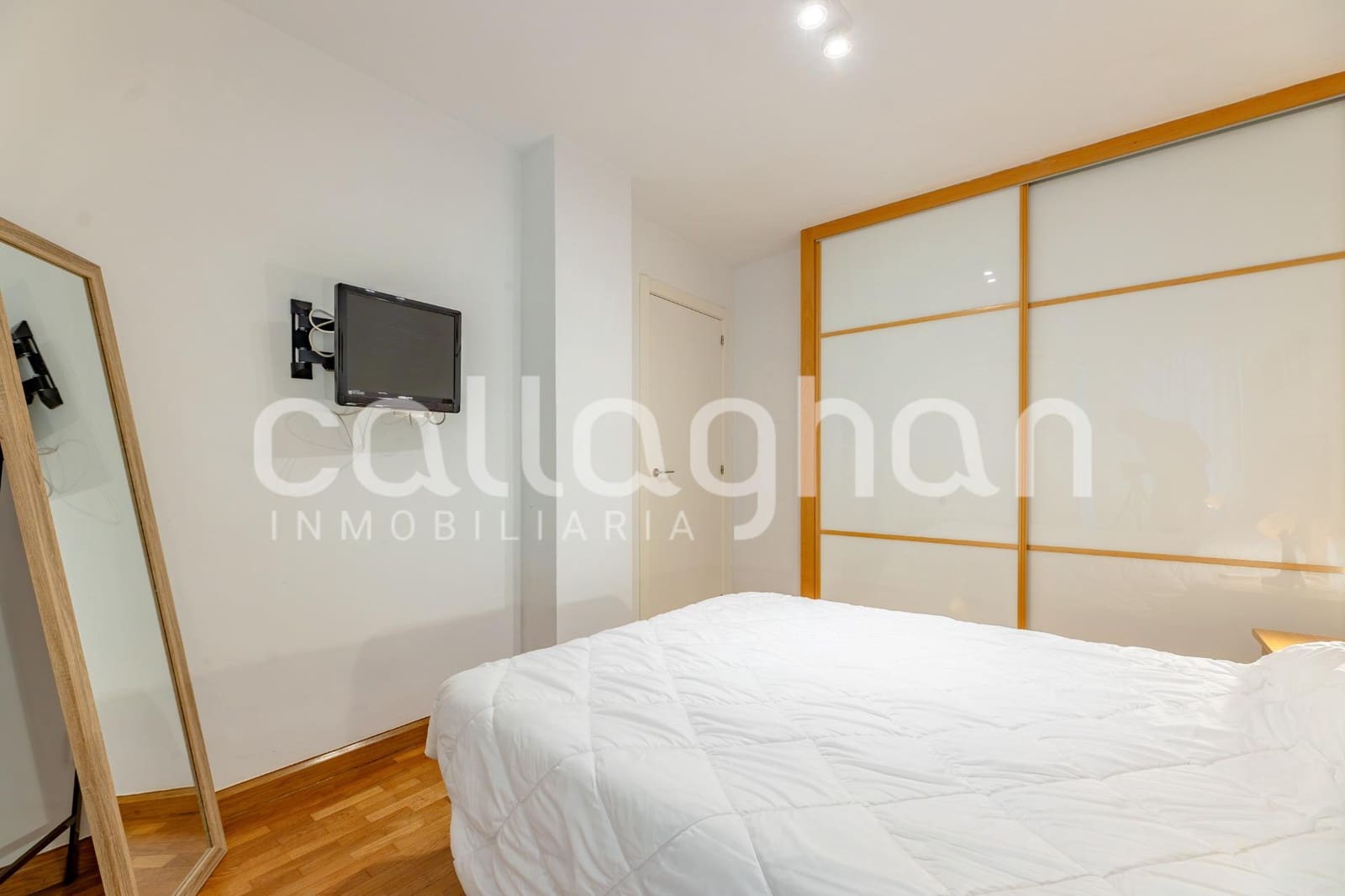 Appartement de 2 chambres à louer à Valence ville - 1 400 € (Ref: 10027456)