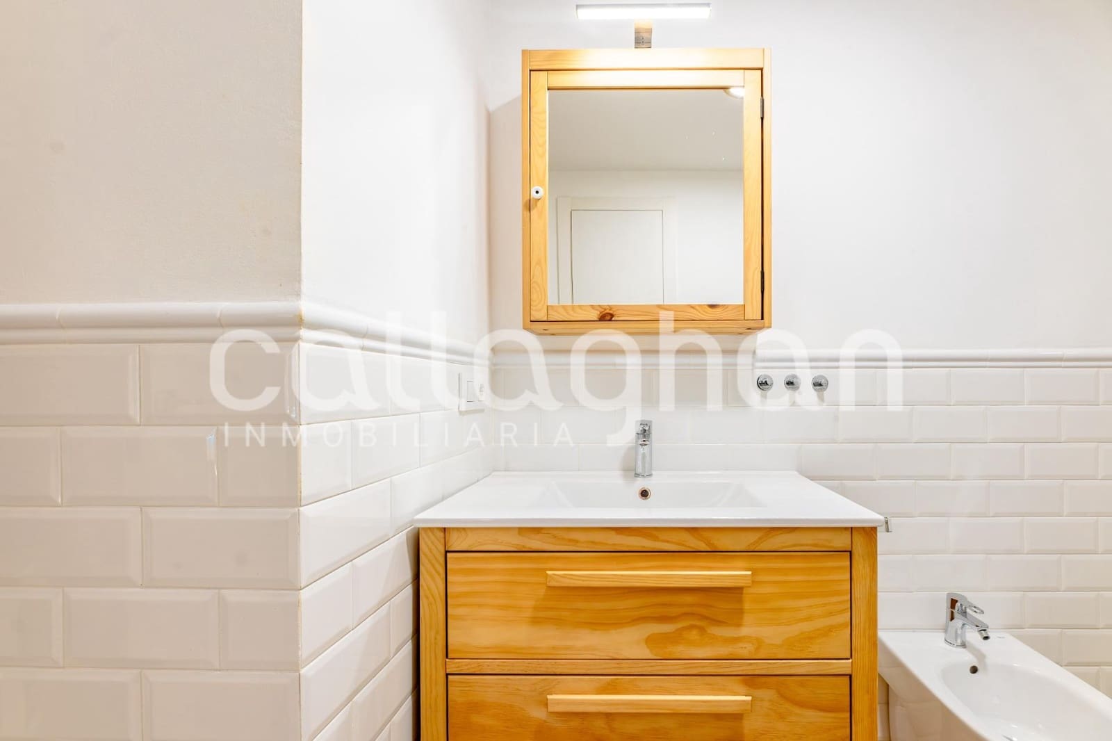 Appartement de 2 chambres à louer à Valence ville - 1 400 € (Ref: 10027456)