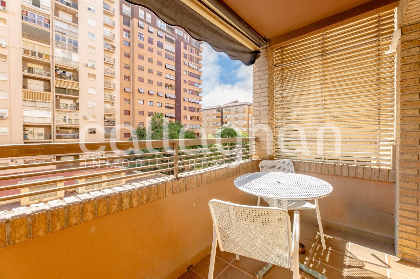 Appartement de 2 chambres à louer à Valence ville - 1 400 € (Ref: 10027456)